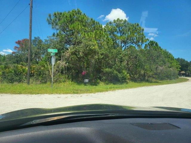 Land for sale in Lake Placid, Florida