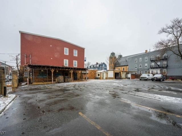 Property for rent in Elizabeth, New Jersey