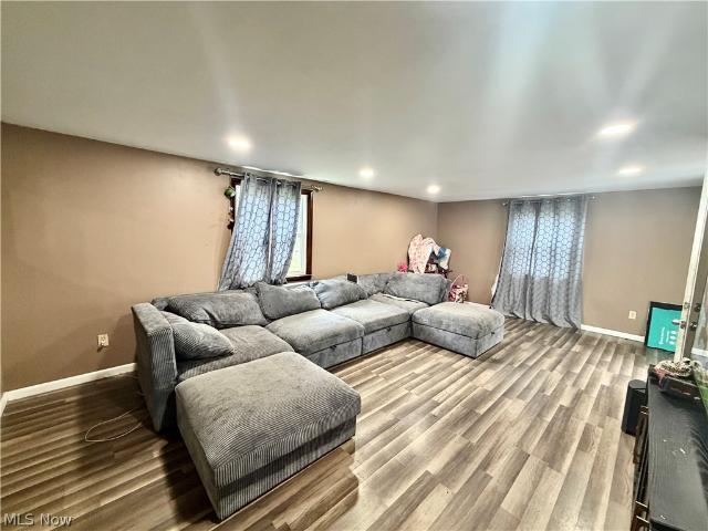 House for sale in Leavittsburg, Ohio