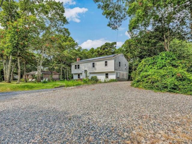 House for sale in Hyannis House for sale in Hyannis