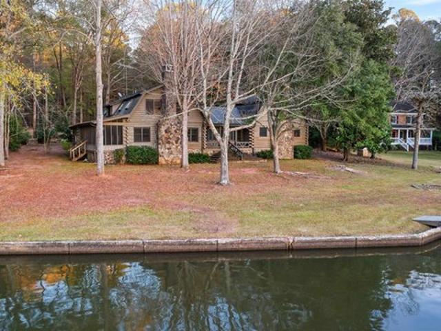 House for sale in Jackson, Georgia