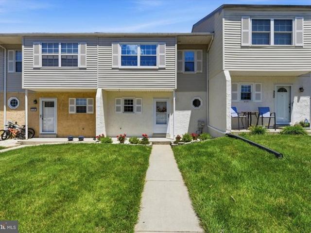 Townhouse for sale in Chester, Pennsylvania