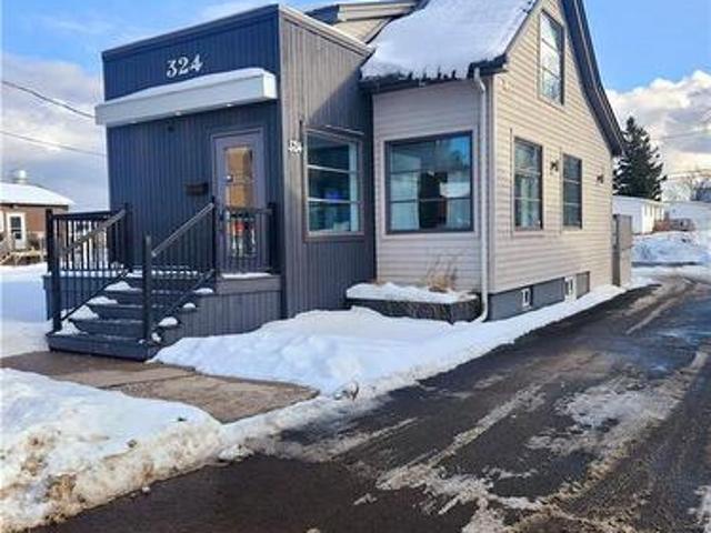 Commercial for sale in Dieppe