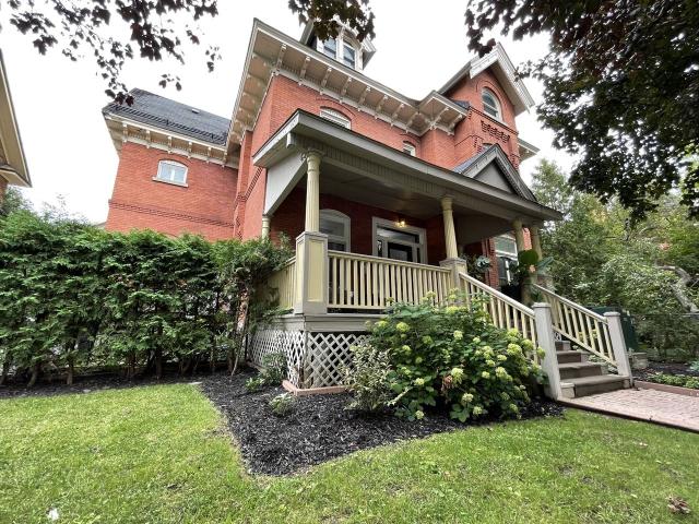 Apartment for rent in Mulhurst Bay, Ontario