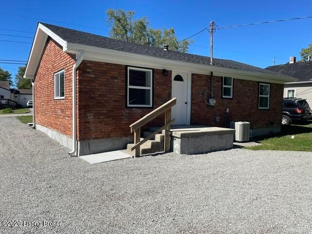 House for sale in Lebanon Junction, Bullitt County