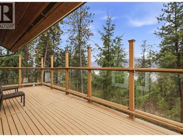 House for sale in Winfield, British Columbia
