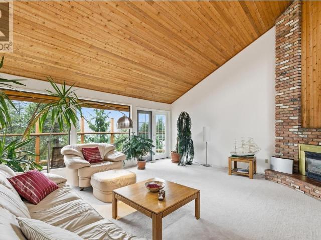 House for sale in Winfield, British Columbia