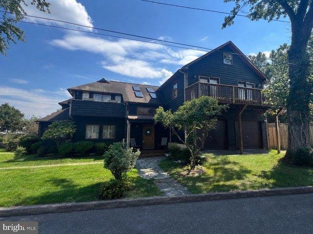 House for sale in Riva, Maryland