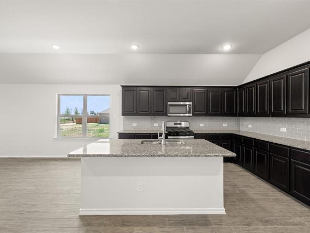 House for sale in Ellis, Texas