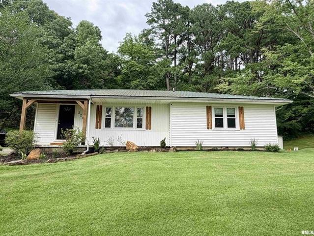 House for sale in Cobden, Illinois