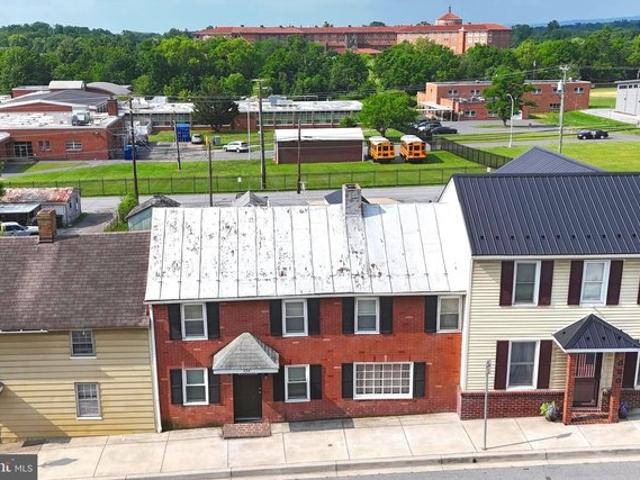 Townhouse for sale in Emmitsburg, Maryland