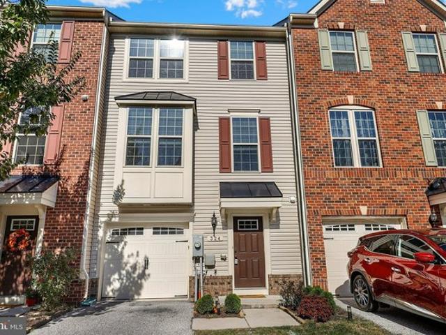Townhouse for sale in Glen Burnie, Maryland