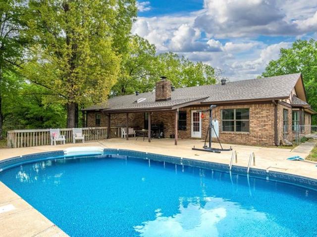 House for sale in Ark