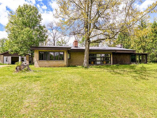 House for sale in Hostetter, Pennsylvania