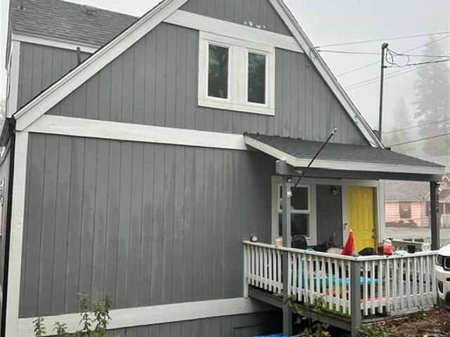 House for sale in Cedarpines Park, California
