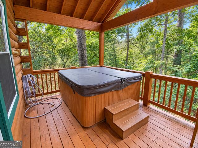 House for sale in Sautee Nacoochee, Georgia