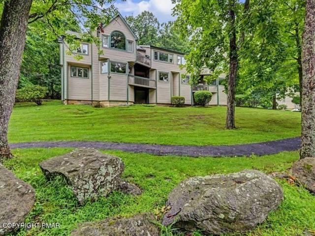 Condo for sale in East Stroudsburg, Pennsylvania