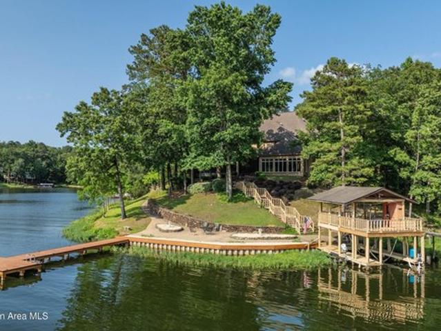 House for sale in Elmore, Alabama