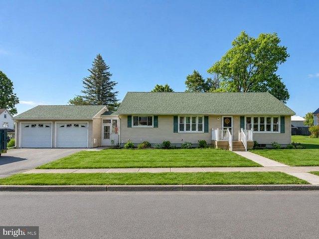 House for sale in Kane, Pennsylvania