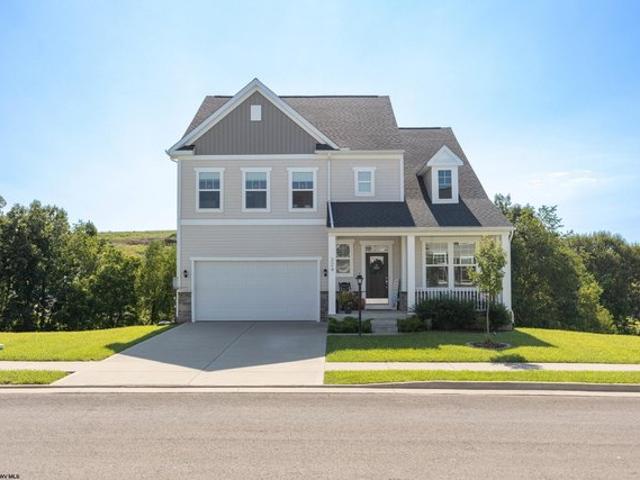 House for sale in Bridgeport, West Virginia