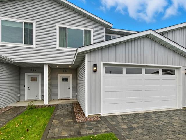 Townhouse for sale in Spicer, Minnesota