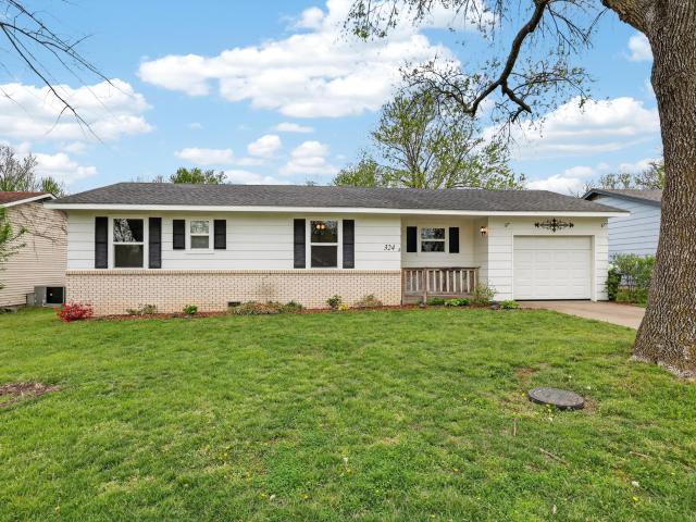 House for sale in Duenweg, Missouri