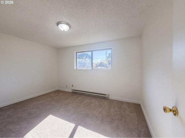 House for sale in Saint Helens, Columbia County