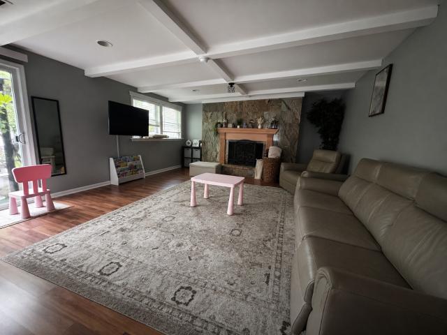 House for sale in Mundelein, Lake County