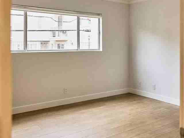 Apartment for rent in Canoga Park, California