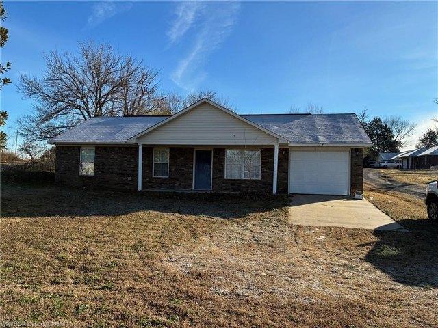 House for sale in Ark