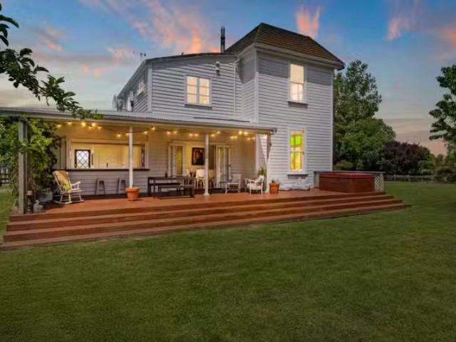 House for sale in Carterton, Wellington