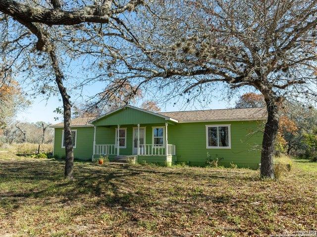 House for sale in Poteet, Texas