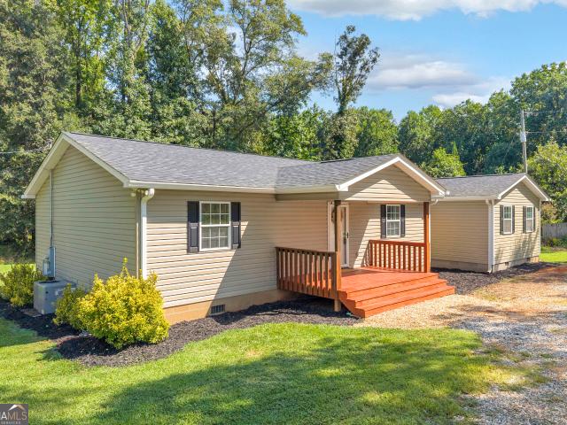 House for sale in Bowersville, Georgia