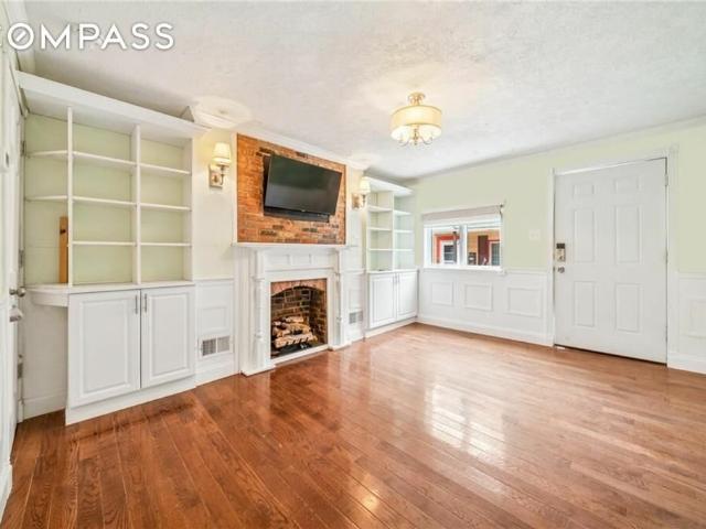 Townhouse for sale in Pittsburgh