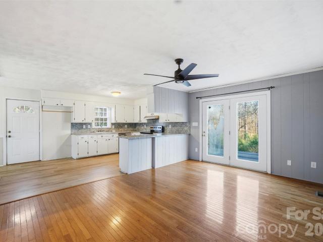 House for sale in Mecklenburg, North Carolina