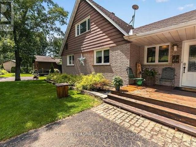 House for sale in Renfrew, Ontario