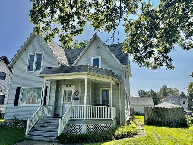House for sale in Dekalb, Illinois