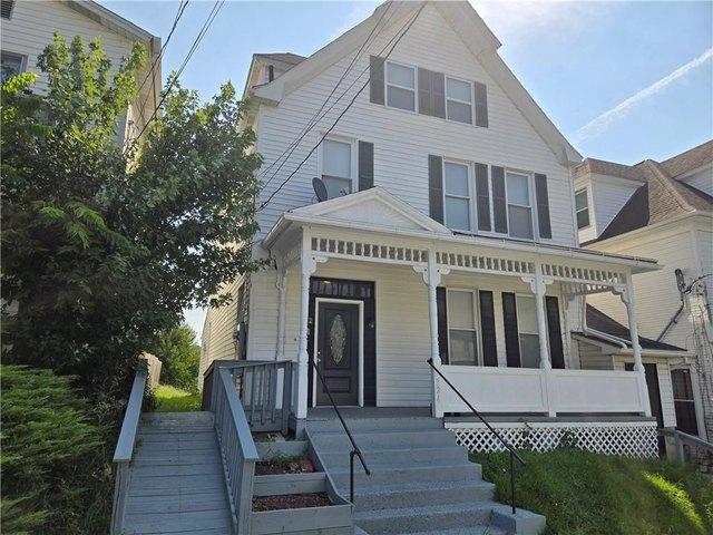 House for sale in Waynesburg, Pennsylvania
