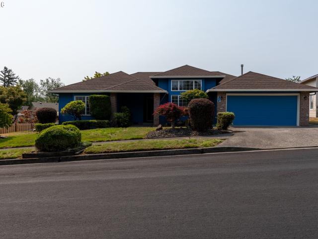 House for sale in Oregonia