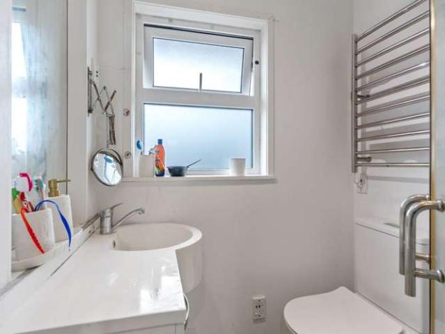 Apartment for rent in Takapuna