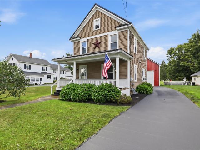 House for sale in Palmyra, New York