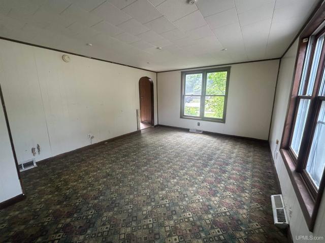 House for sale in Munising, Michigan