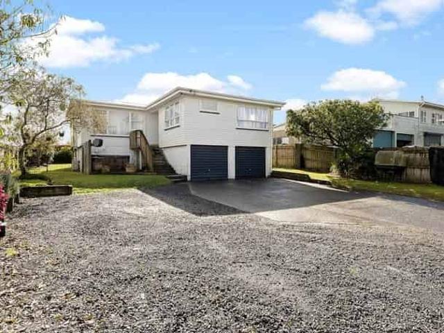 House for rent in Awhitu, Oroua County