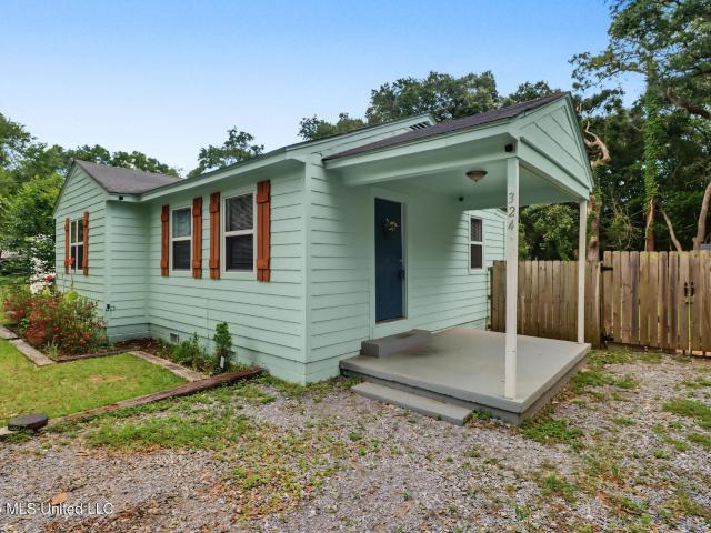 House for sale in Biloxi, Mississippi