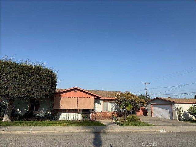 House for sale in Azusa, California