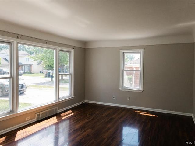 House for sale in Saint Clair Shores, Michigan