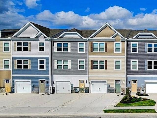 Townhouse for sale in Delaware
