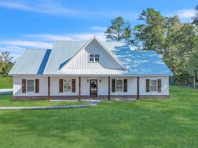 House for sale in Ludowici, Georgia