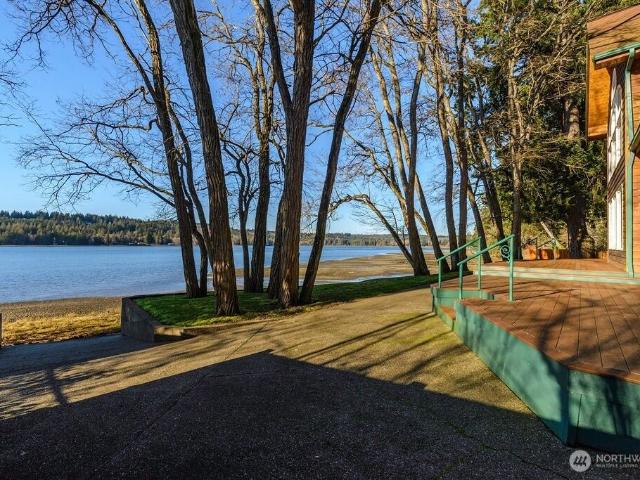 House for sale in Allyn, Washington