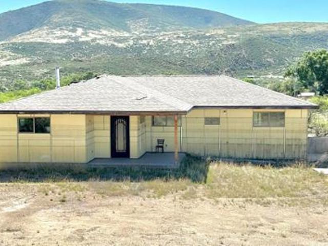 House for sale in Skull Valley, Arizona
